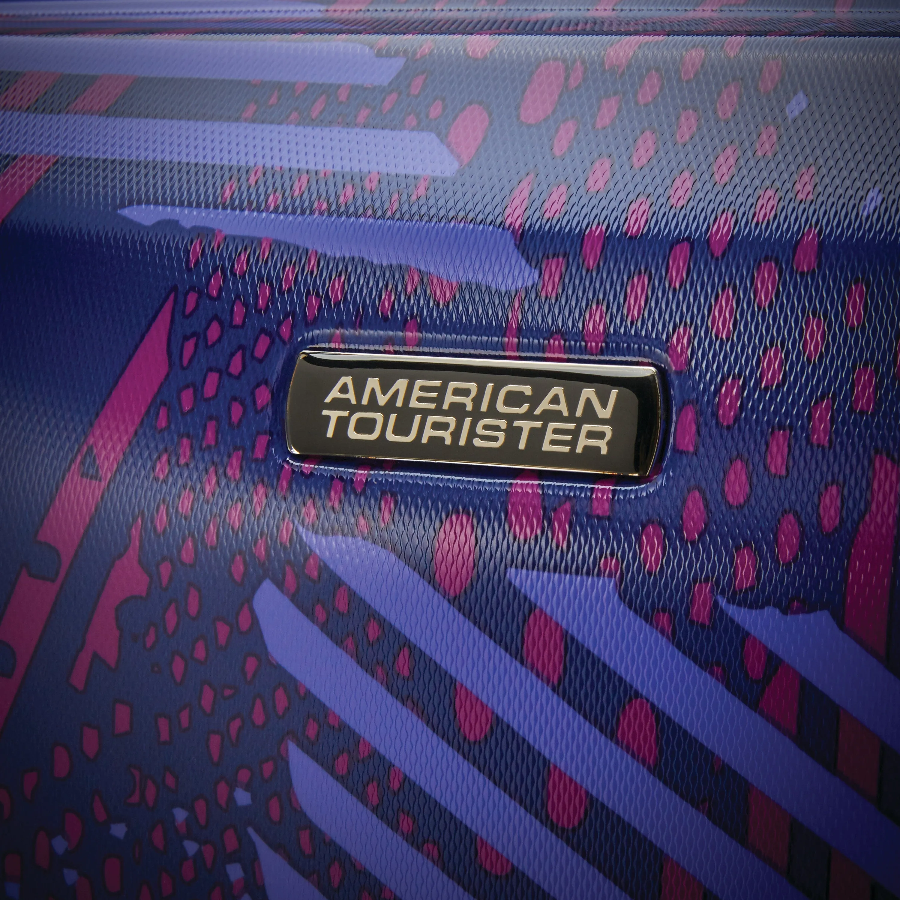 American Tourister Moonlight 21" Hardside Spinner
