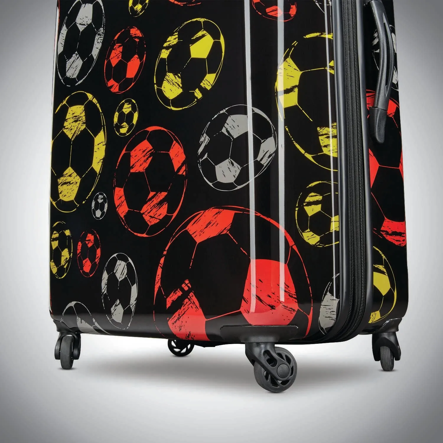 American Tourister Moonlight 21" Hardside Spinner