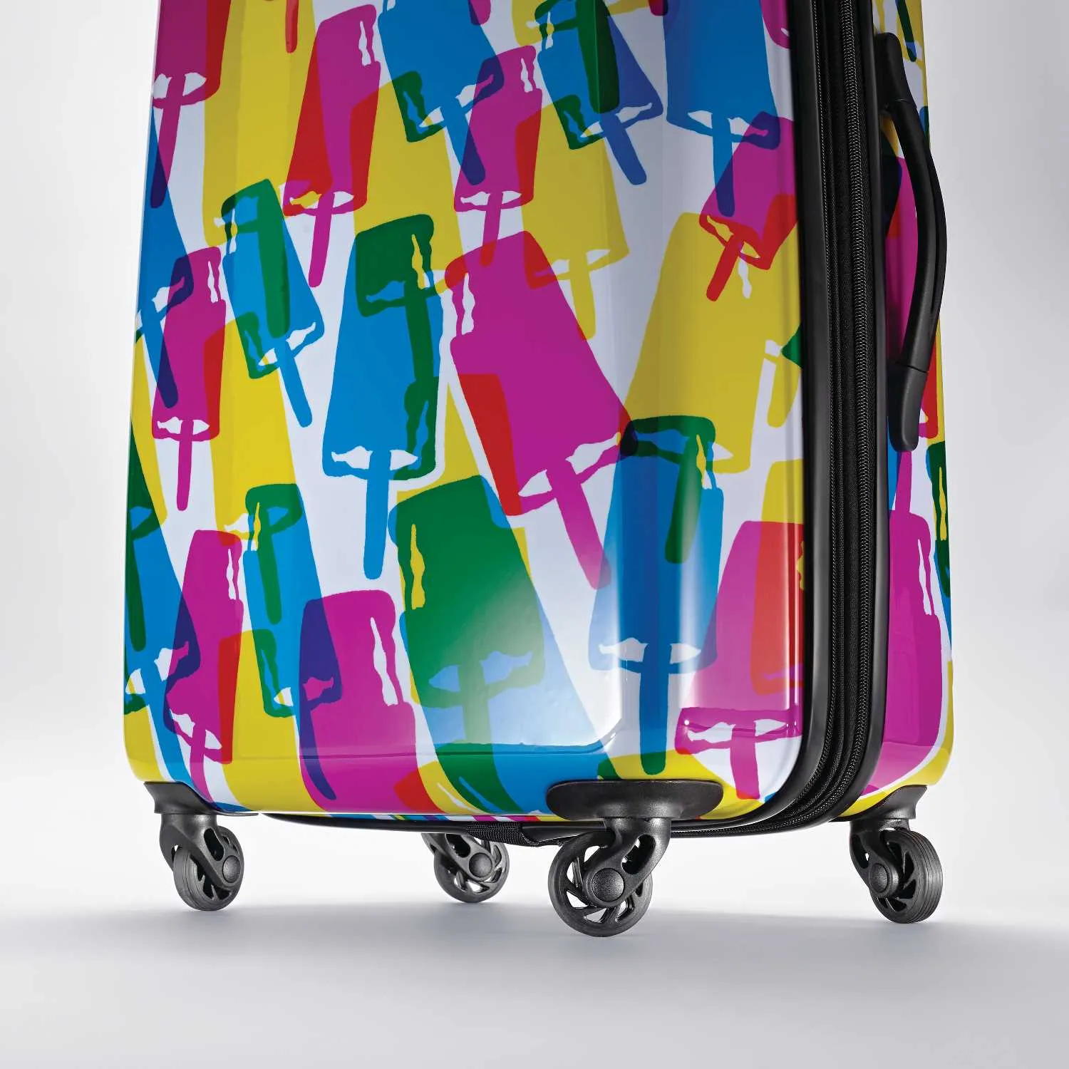 American Tourister Moonlight 25" Hardside Spinner
