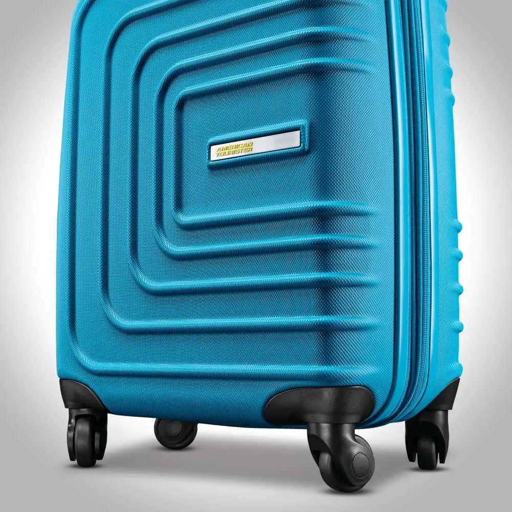 American Tourister Sunset Cruise 20" 4-Wheel Carry-On Luggage