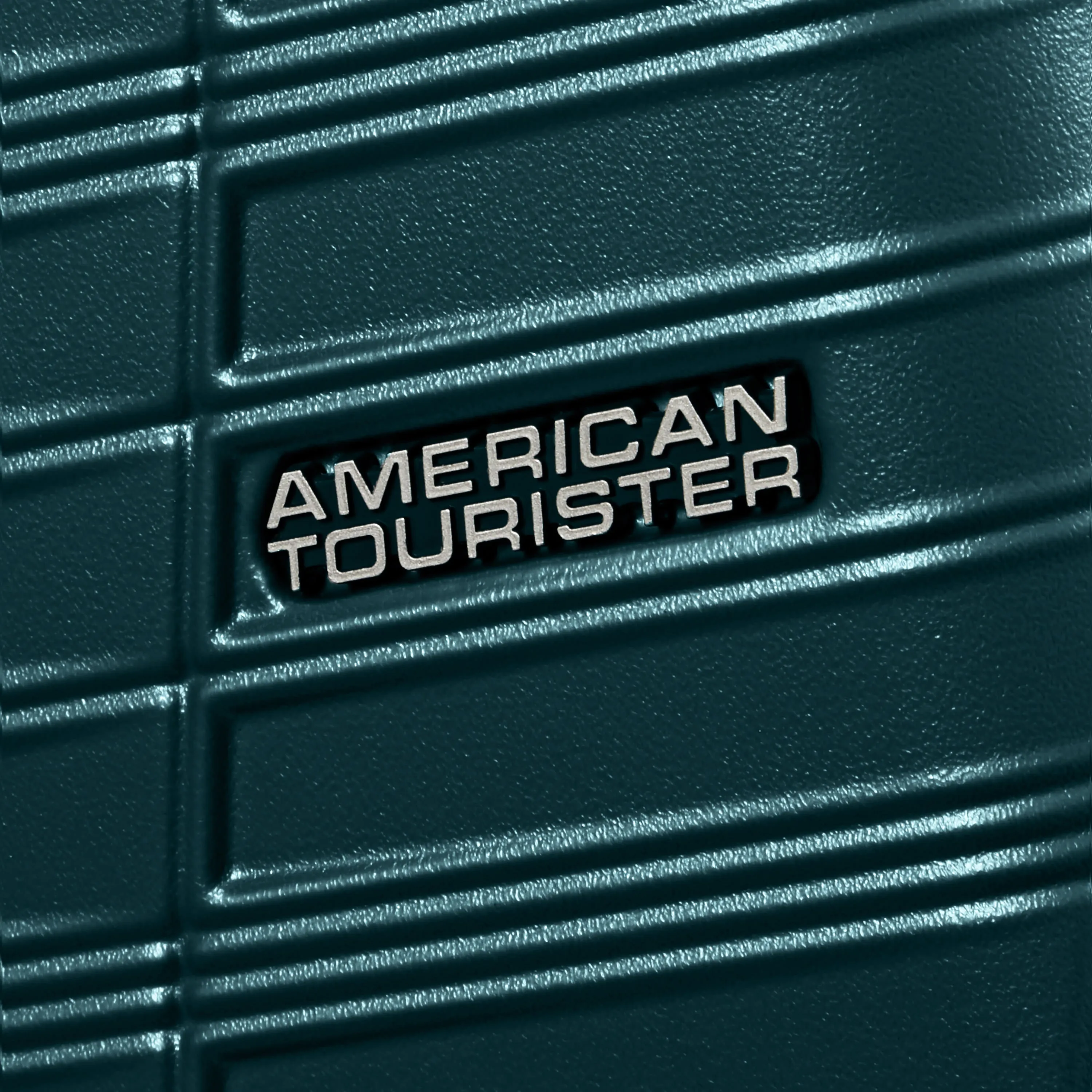 American Tourister Surftime Spinner Carry-On Luggage