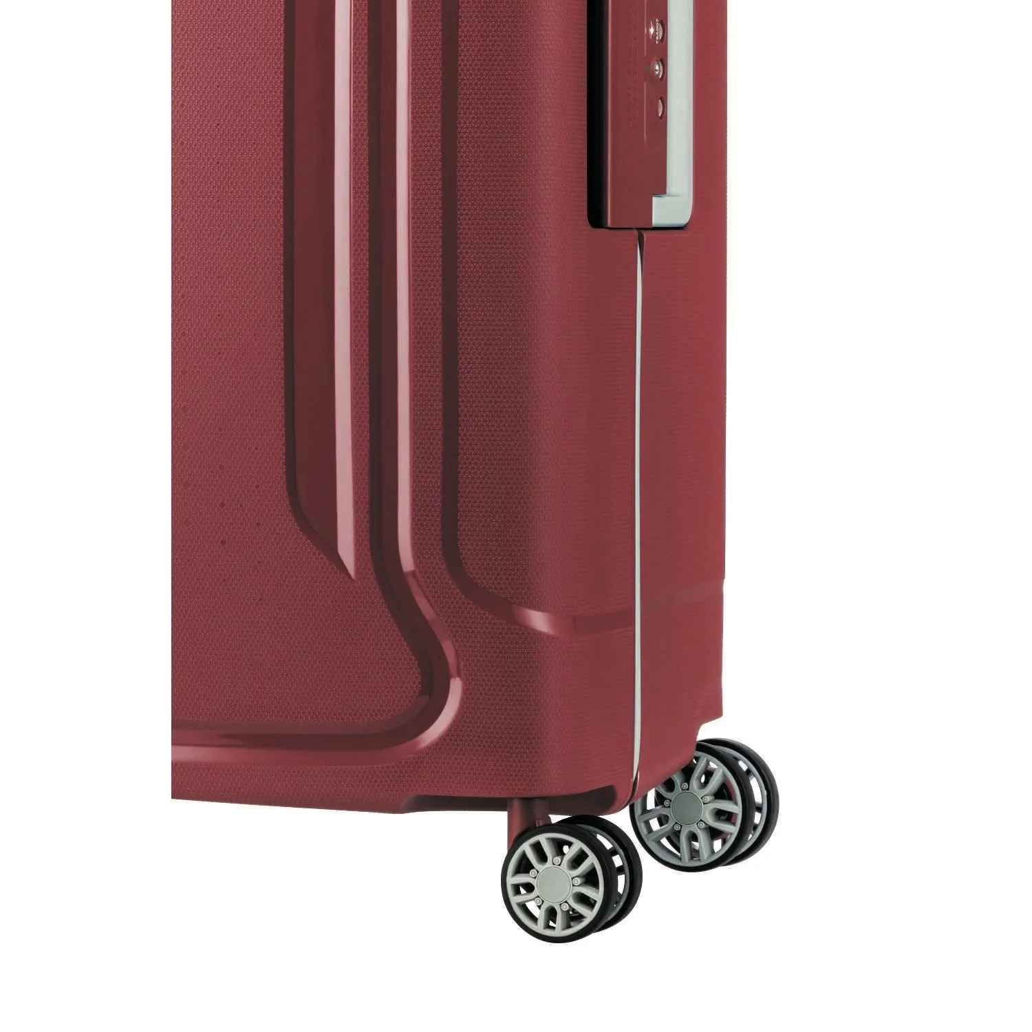 American Tourister Tribus 20" 4-Wheel Carry-On Luggage