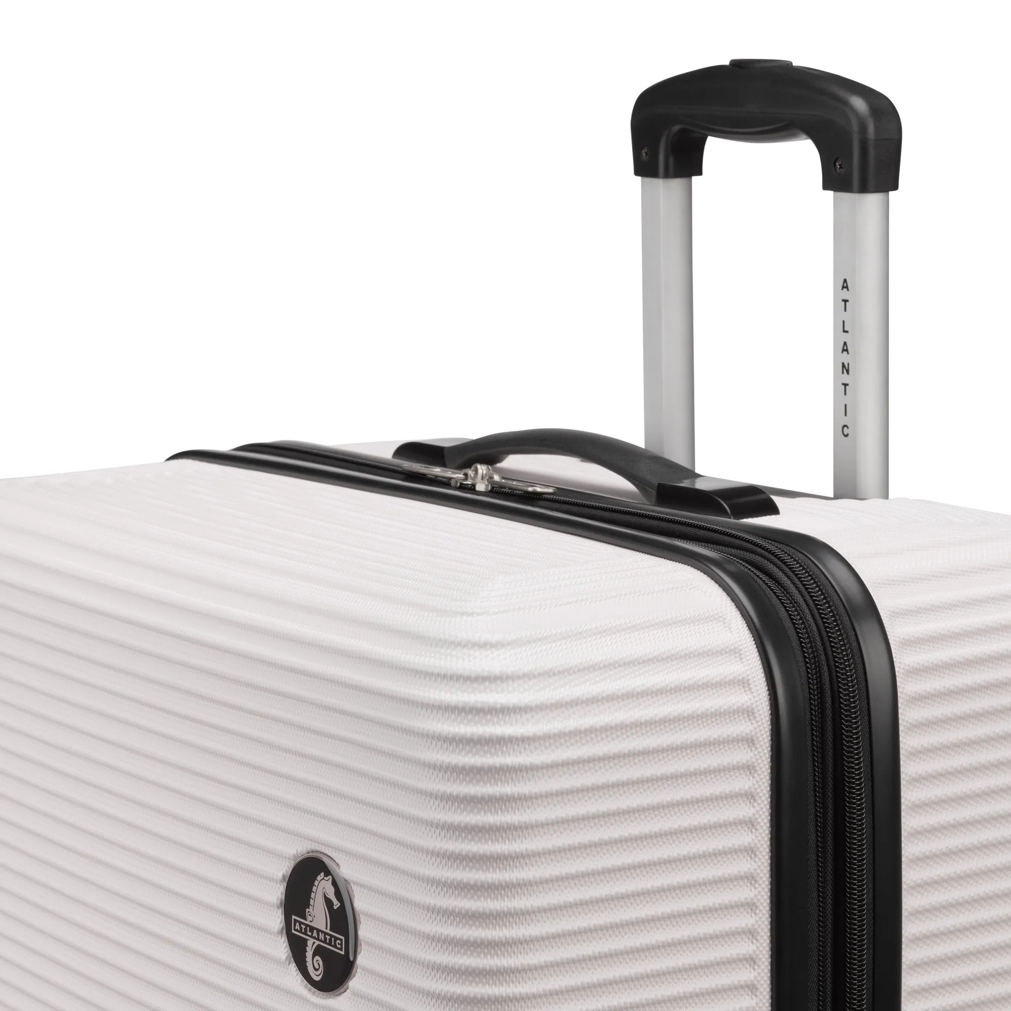 Atlantic Tribute II Large Expandable Spinner Luggage