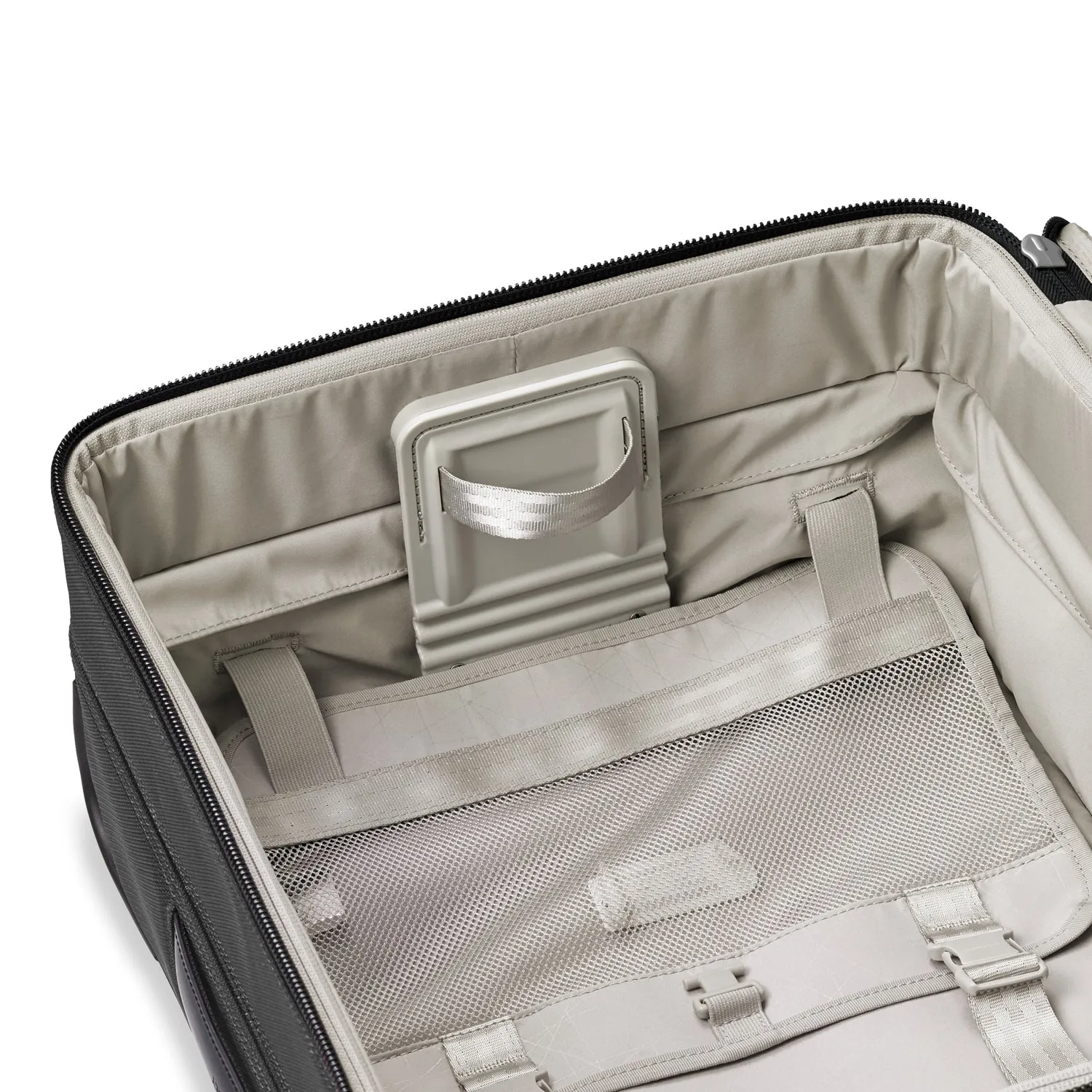 Briggs & Riley Transcend 4.0 22" 4-Wheel Carry On Luggage