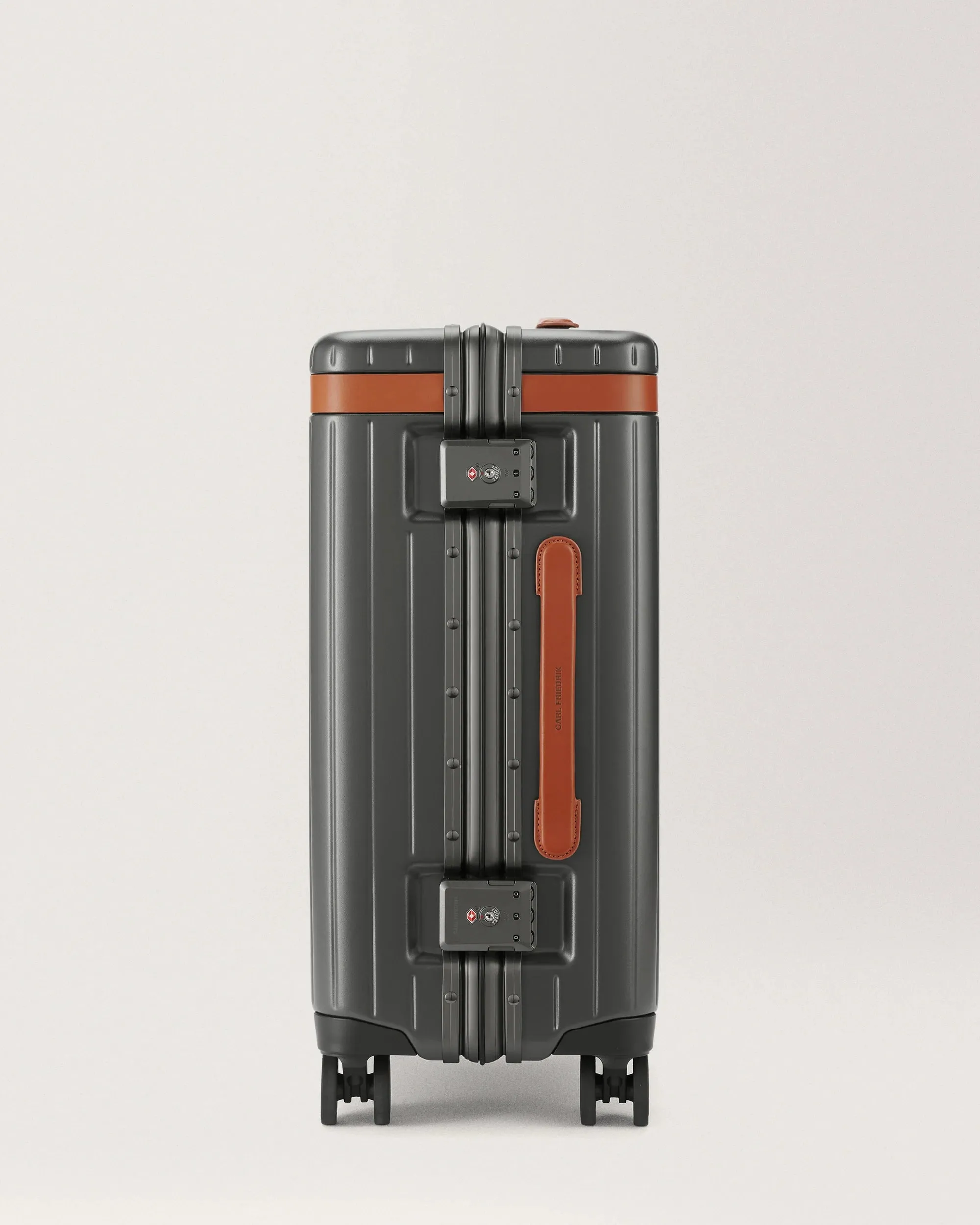 Carl Friedrik Hybrid The Carry-on