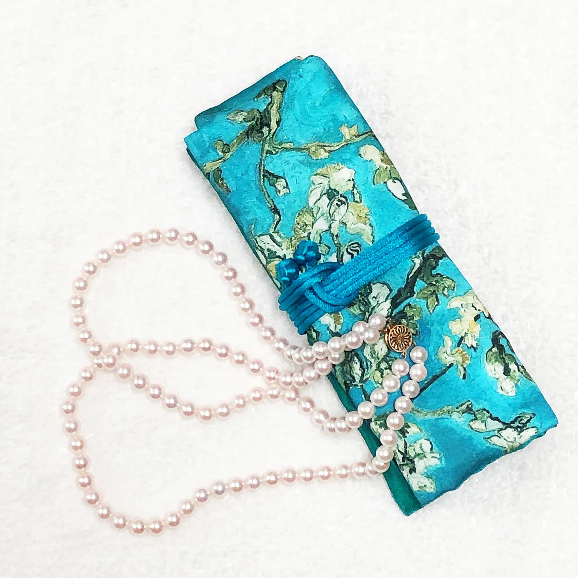 Cathayana Jewelry Rolls