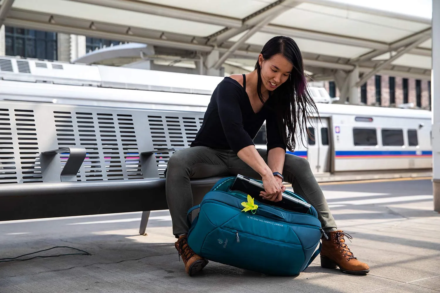 Deuter Aviant Carry On Pro 36 SL