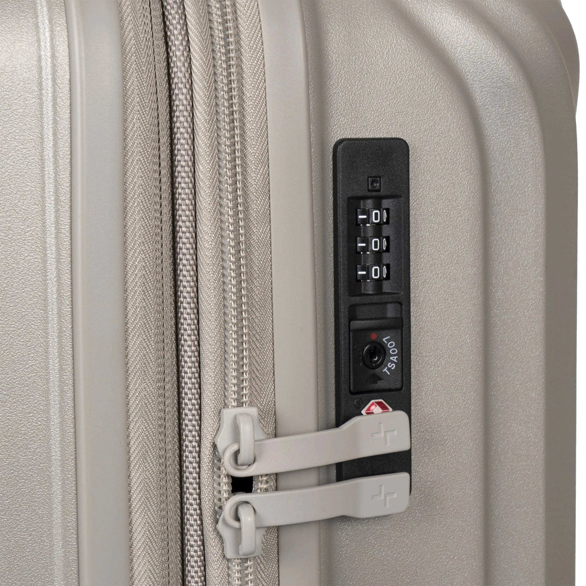 Dune Hardside 26in Luggage