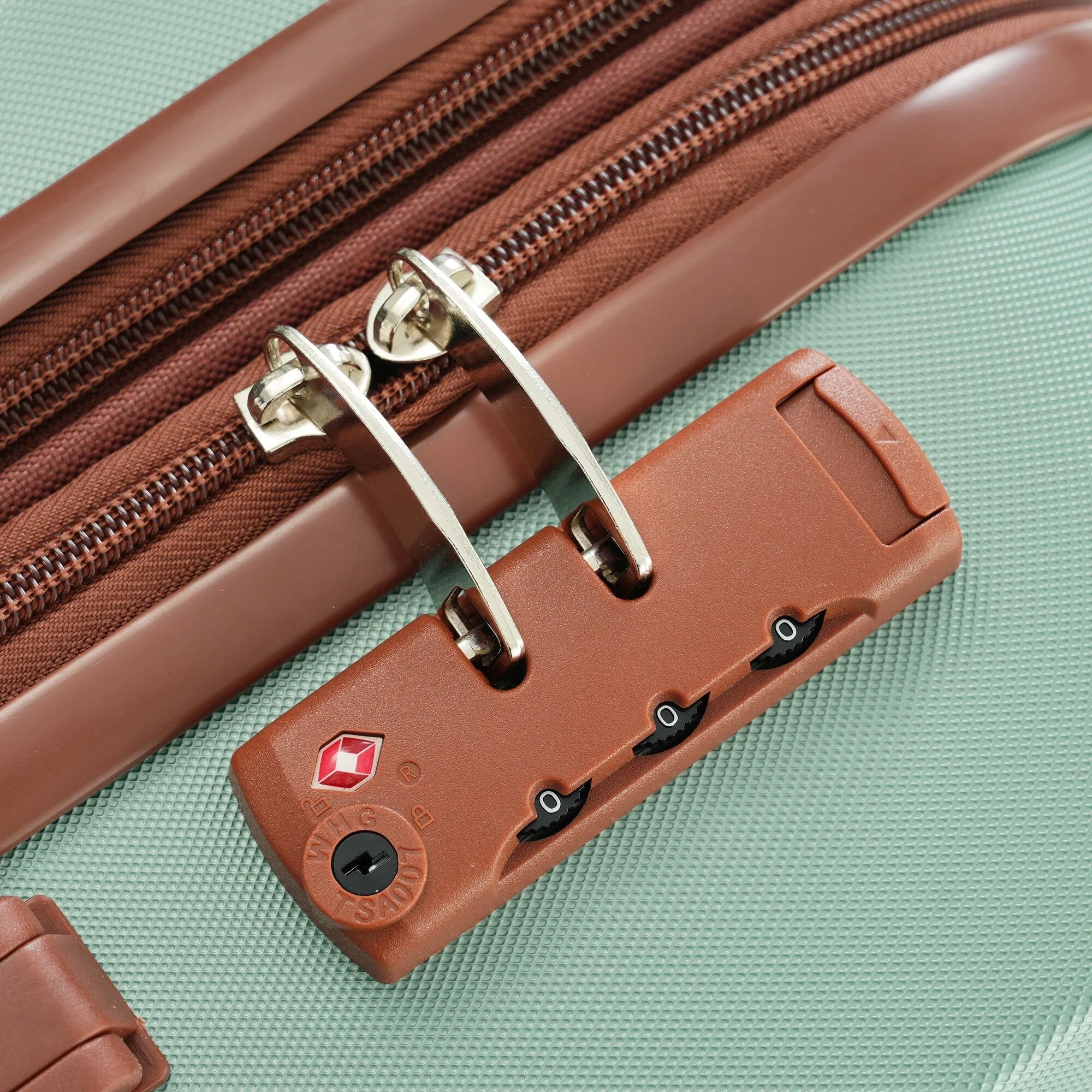 Lightweight Suitcase with Compression Packing Cubes and Spinner Wheels, 4 Piece Expandable Luggage Set with TSA Lock