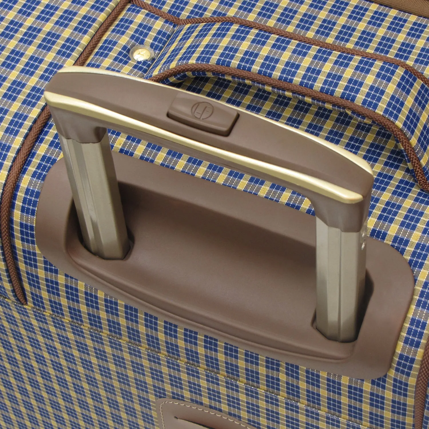 London Fog Kensington 21" 4-Wheel Carry-On Luggage