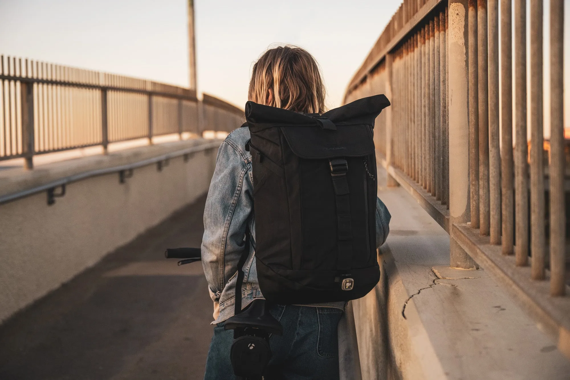Motive Rolltop 25L