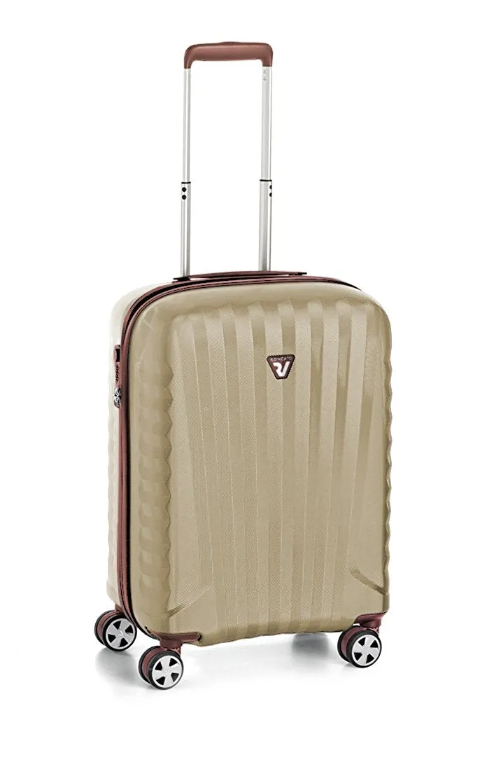 Roncato UNO ZSL Premium 22" 4-Wheel Carry-On Luggage