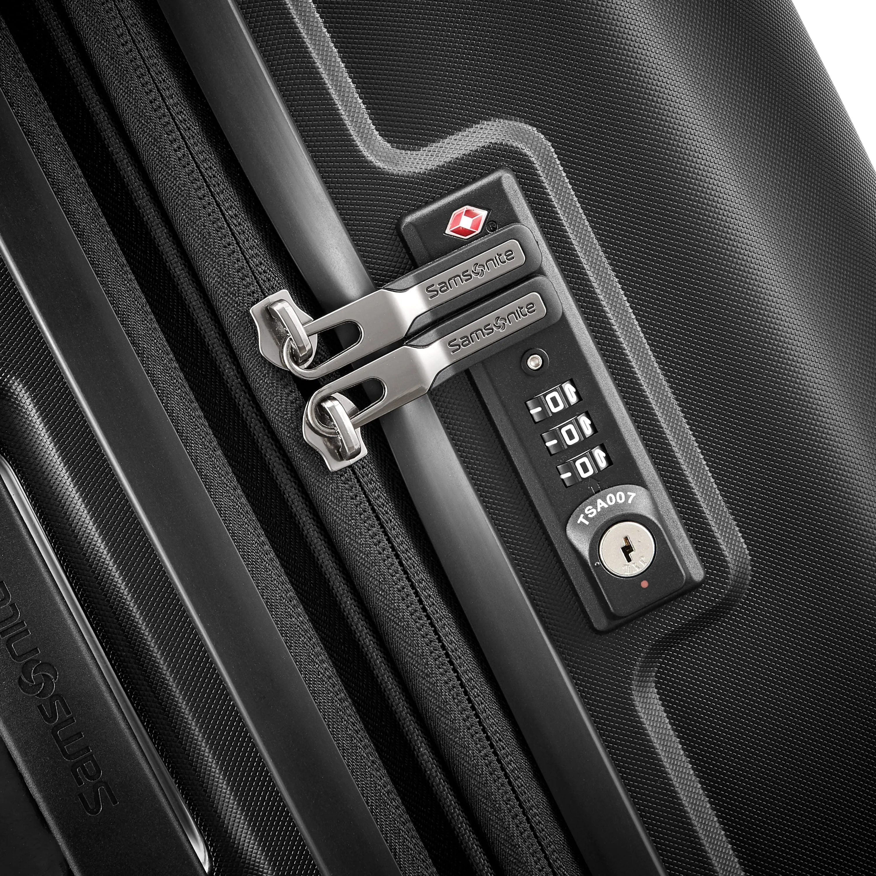 Samsonite Outline Pro Large Expandable Spinner Luggage