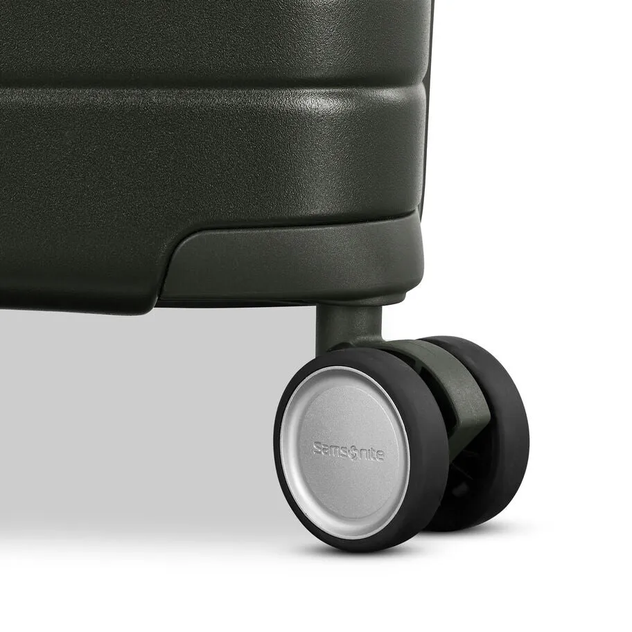 Samsonite Virtuosa Carry-On Spinner