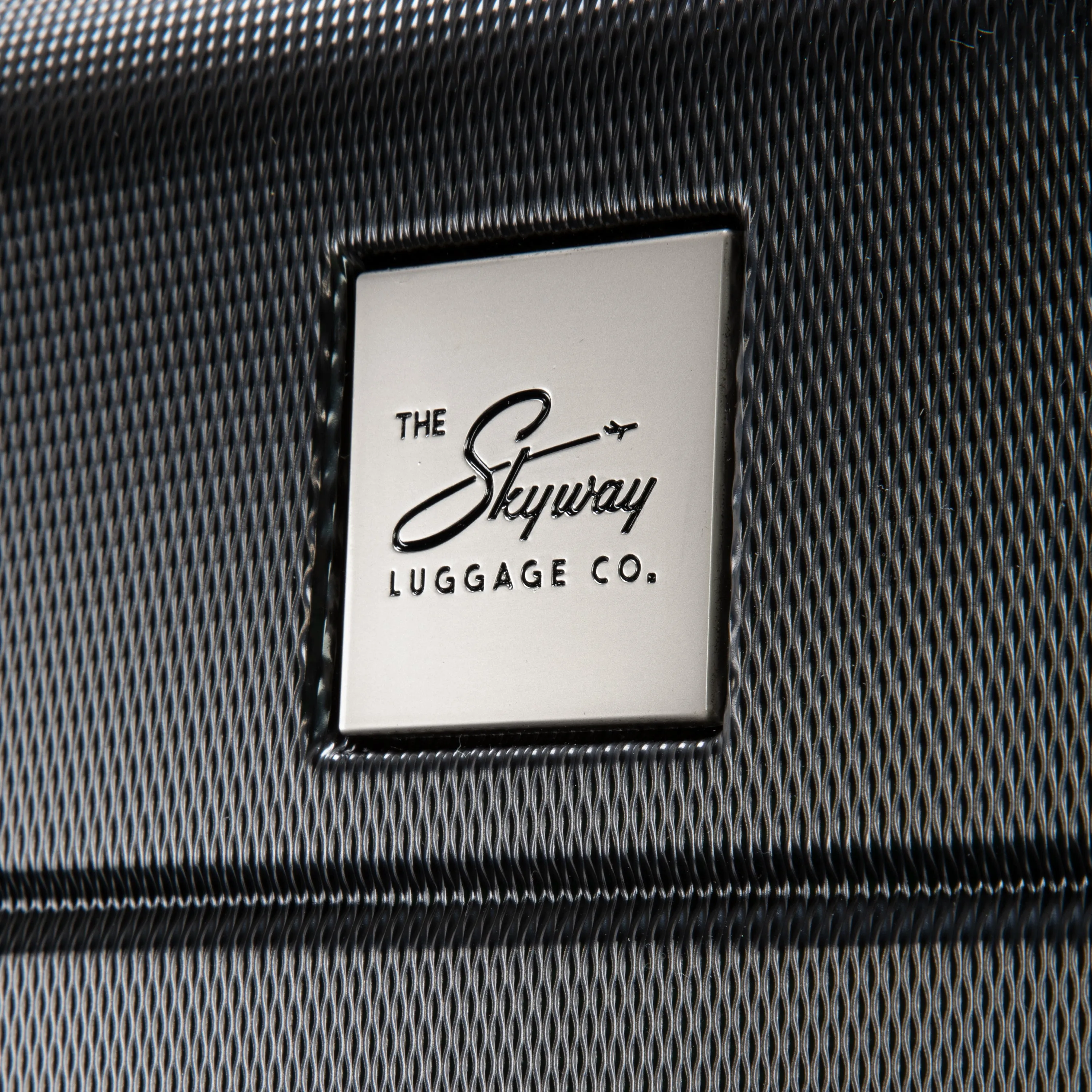 Skyway Epic 2.0 Large Expandable Spinner Luggage