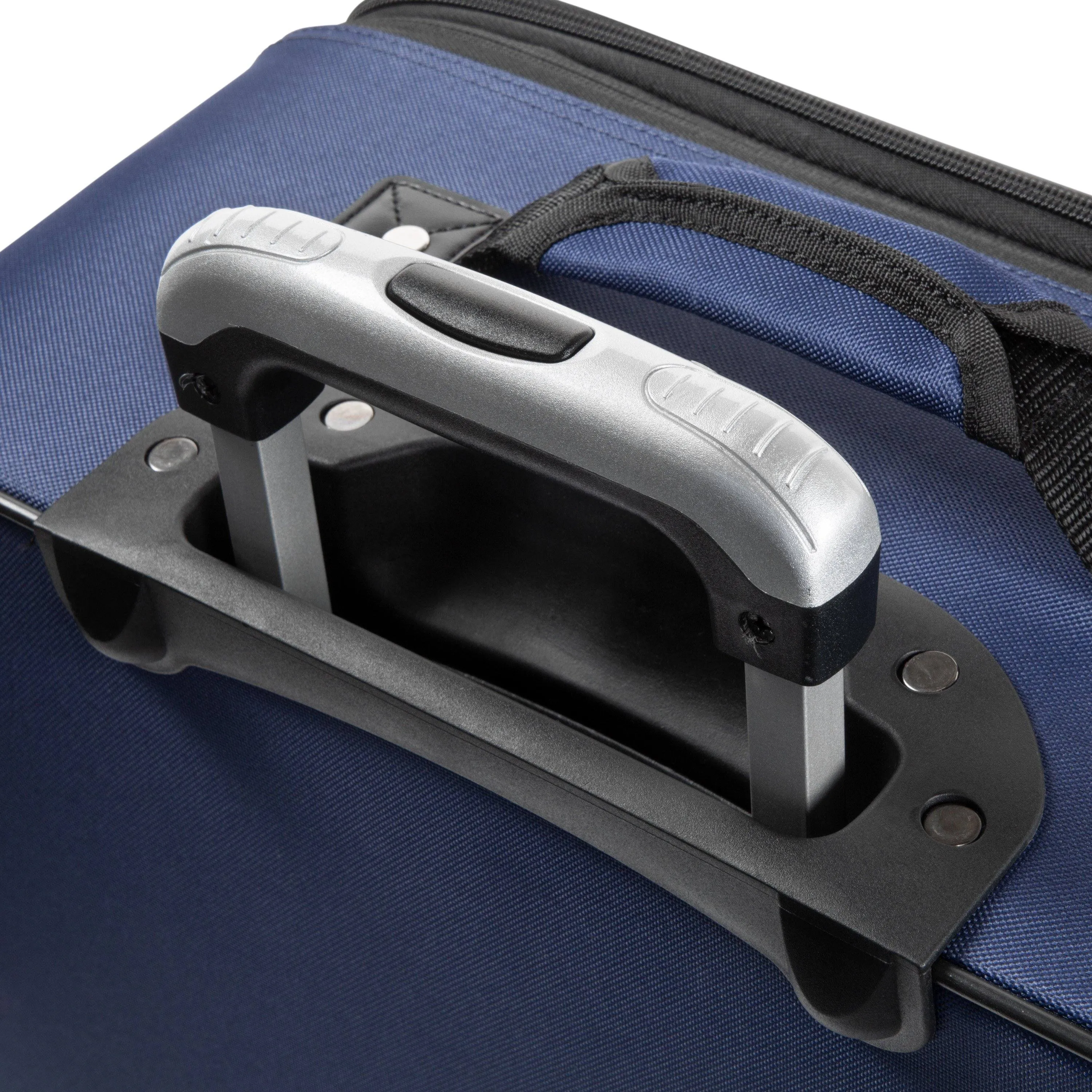 Skyway Softside 28" 2-Wheel Large Luggage