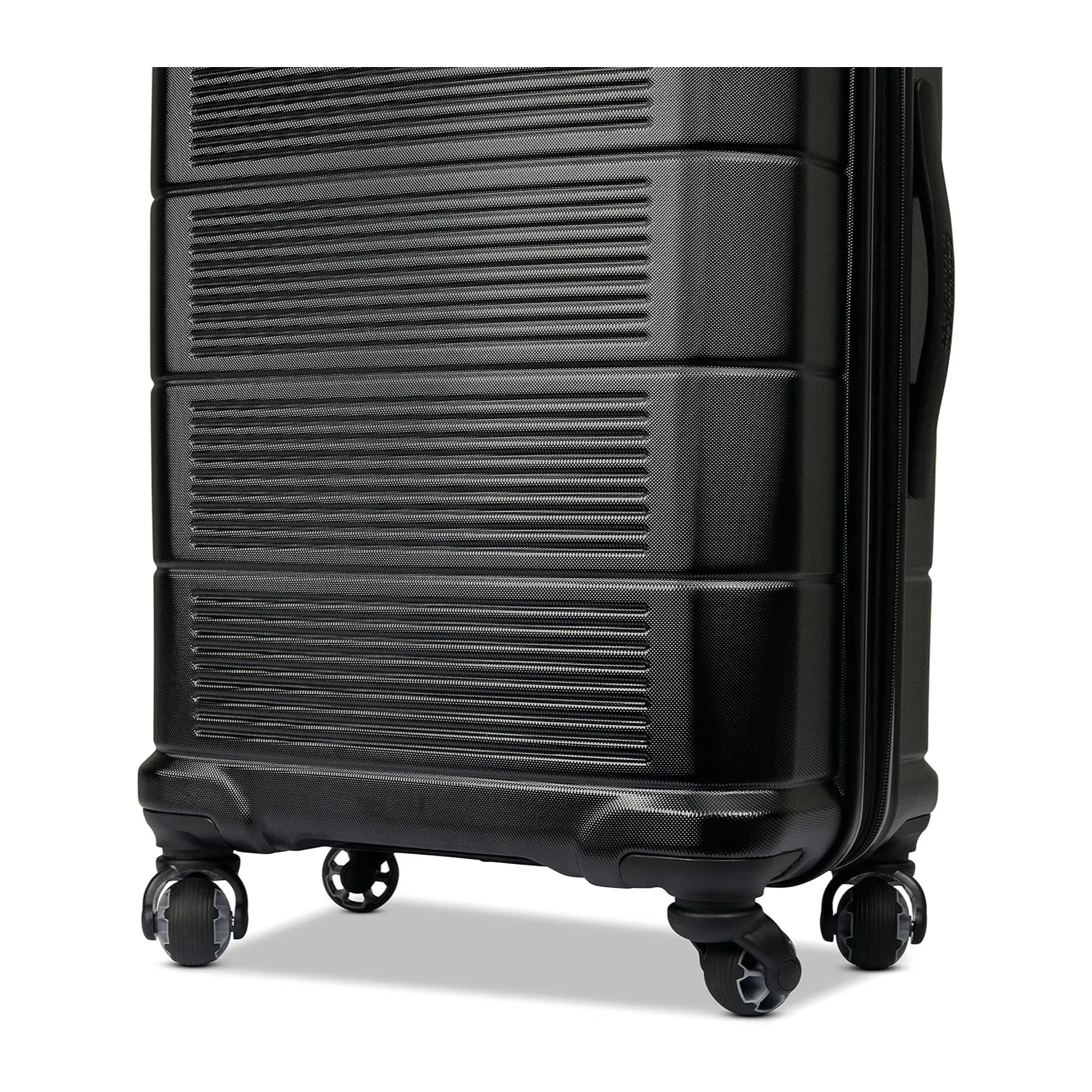 Stratum 2.0 Hardside Carry-on Spinner 20"