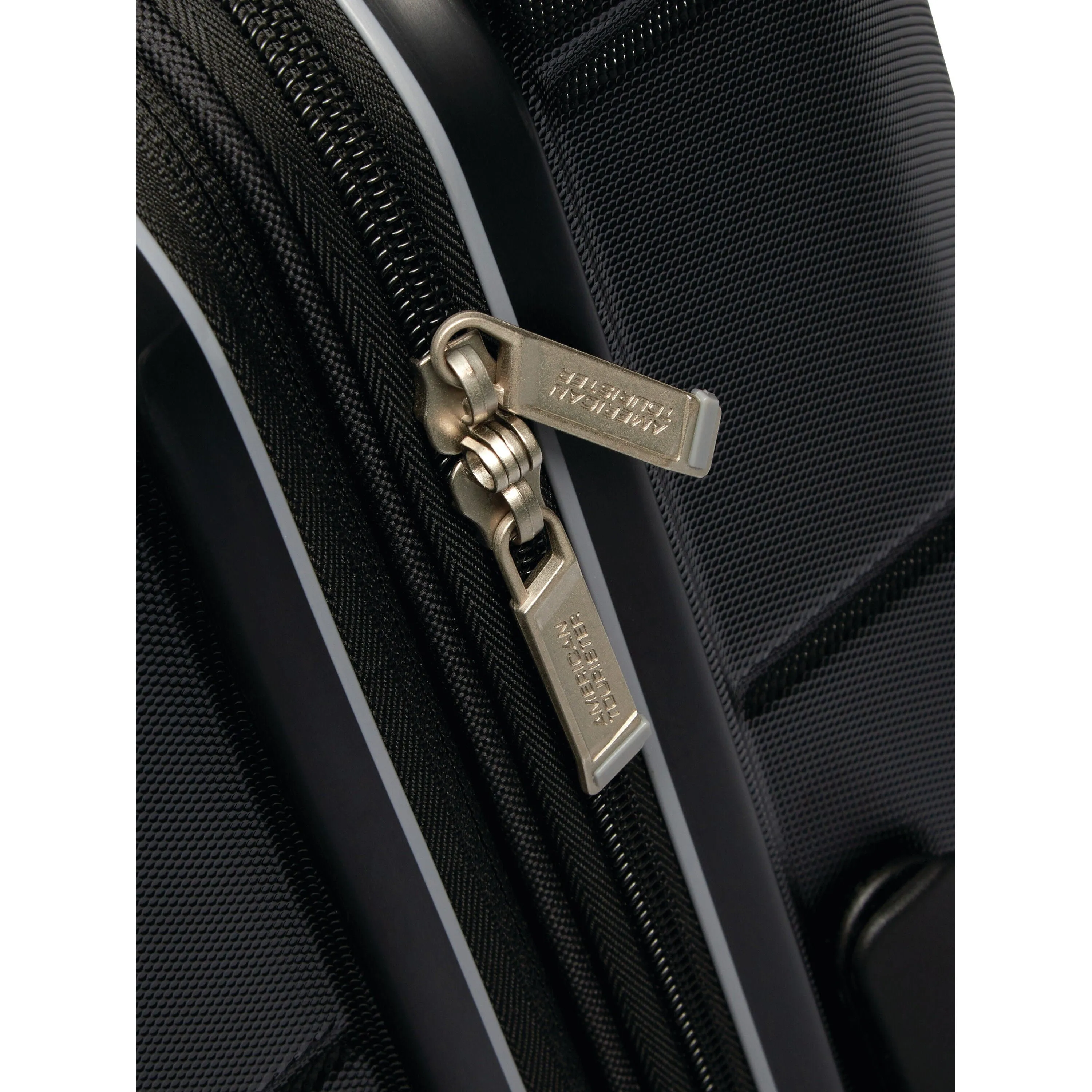 Stratum 2.0 Hardside Carry-on Spinner 20"