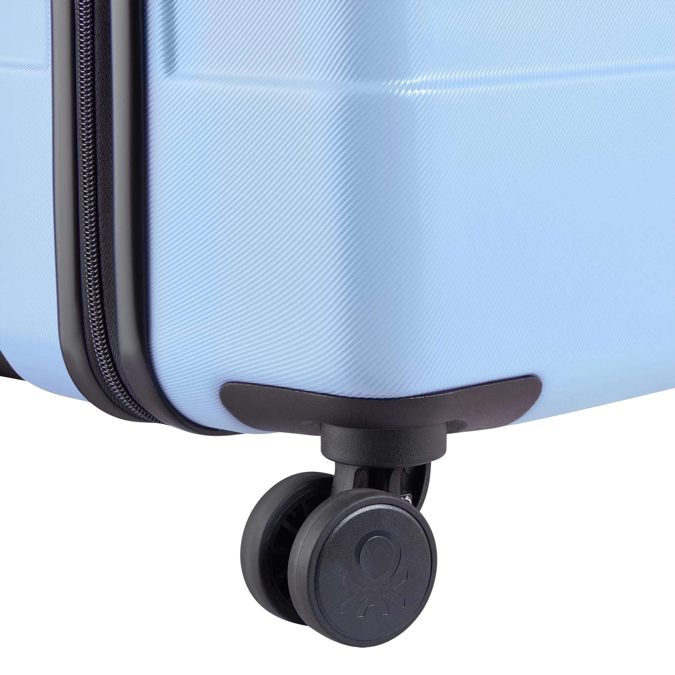 United Colors of Benetton Now Hardside Luggage with Spinner Wheels