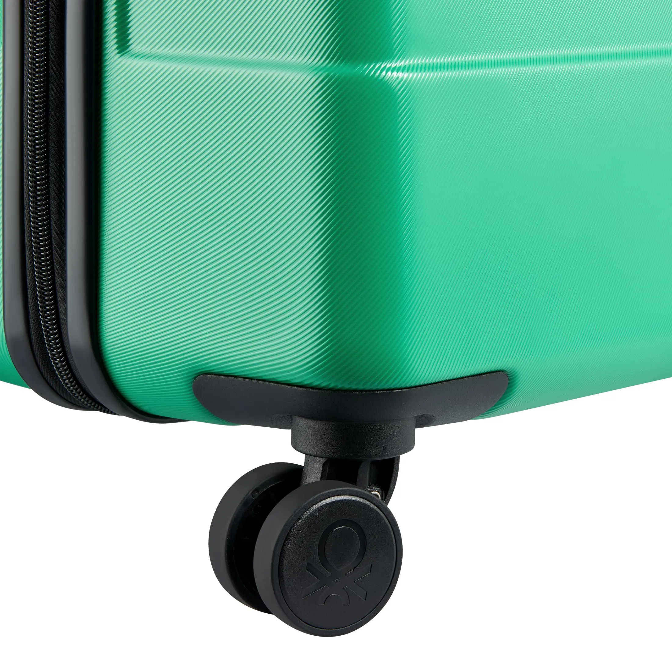 United Colors of Benetton Now Hardside Luggage with Spinner Wheels