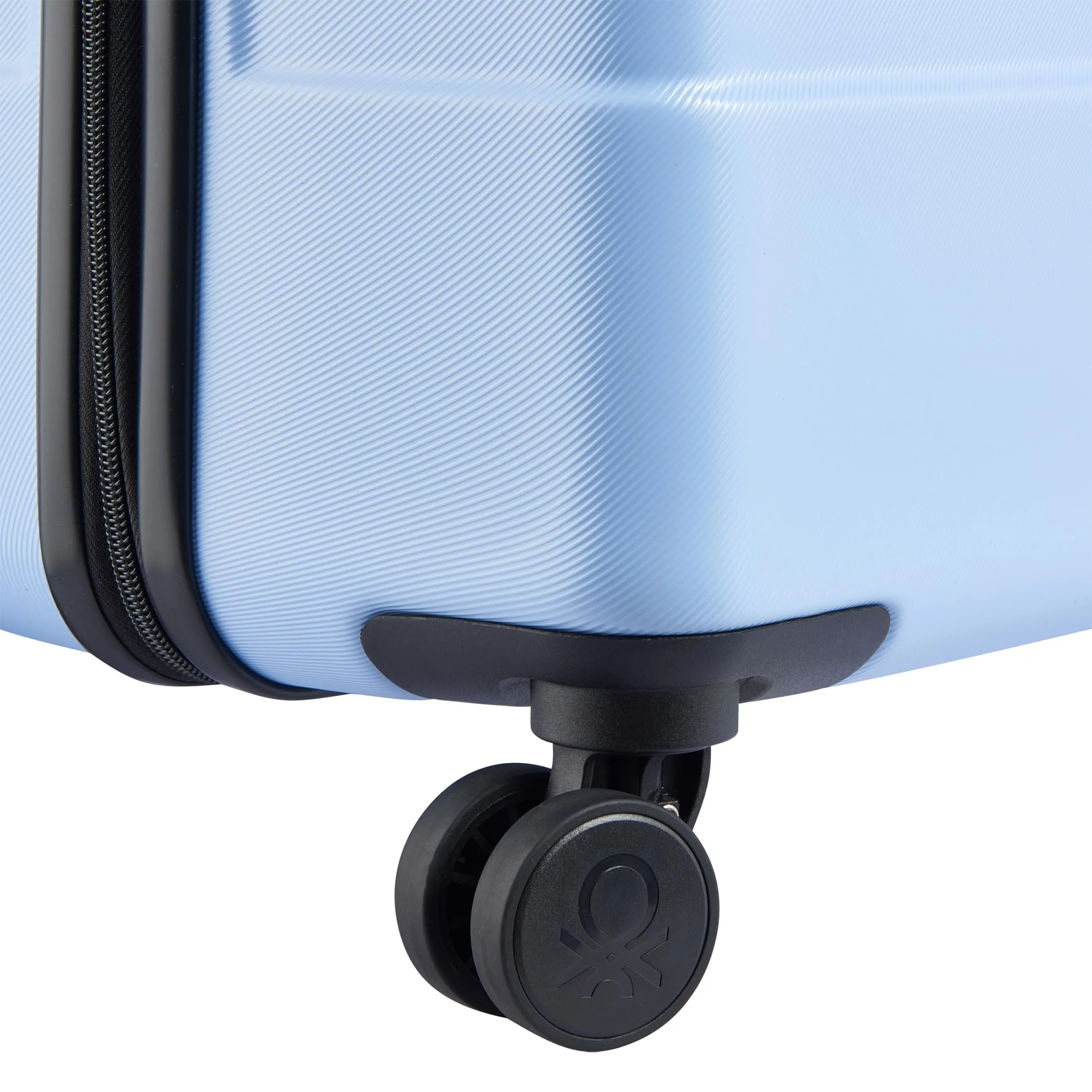 United Colors of Benetton Now Hardside Luggage with Spinner Wheels
