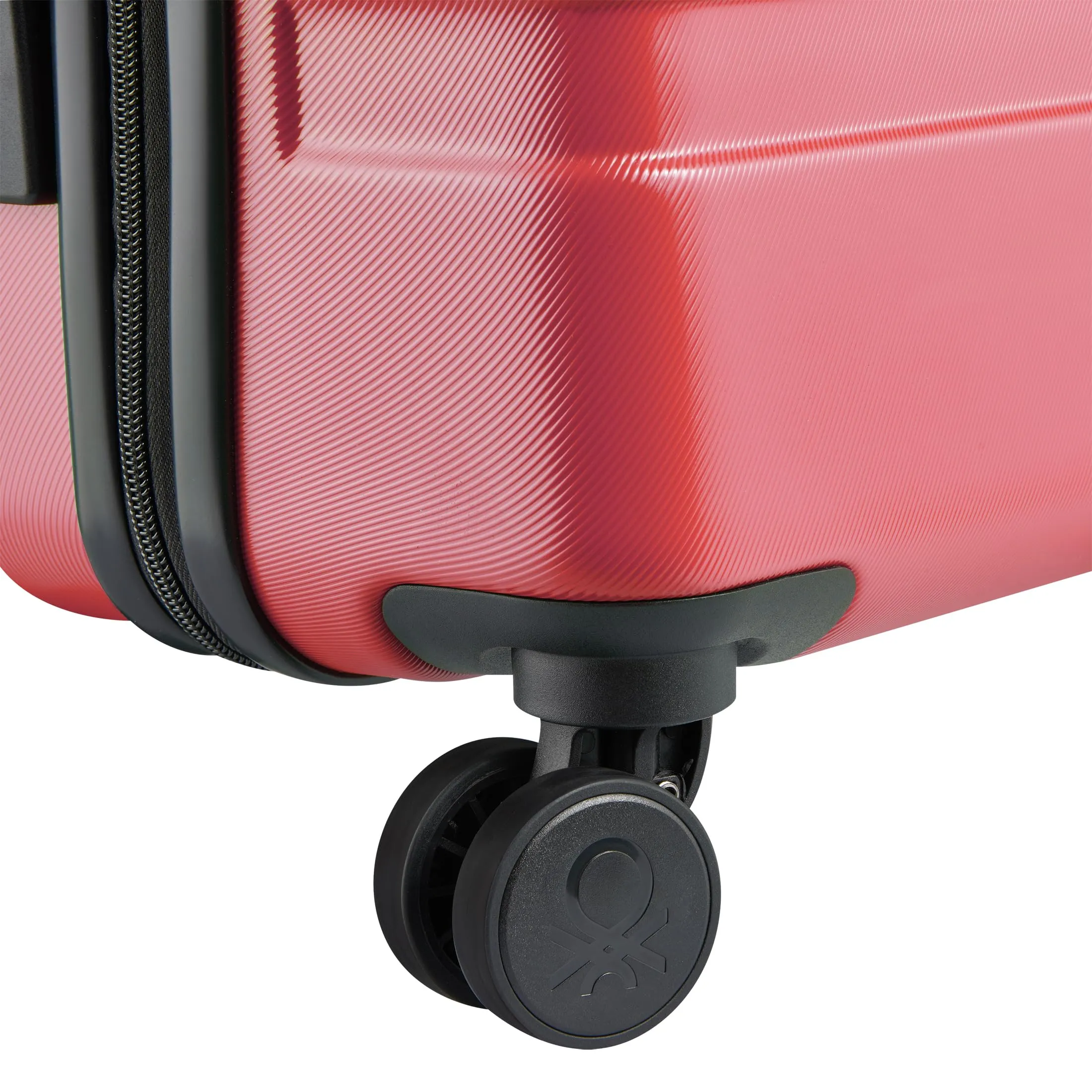 United Colors of Benetton Now Hardside Luggage with Spinner Wheels