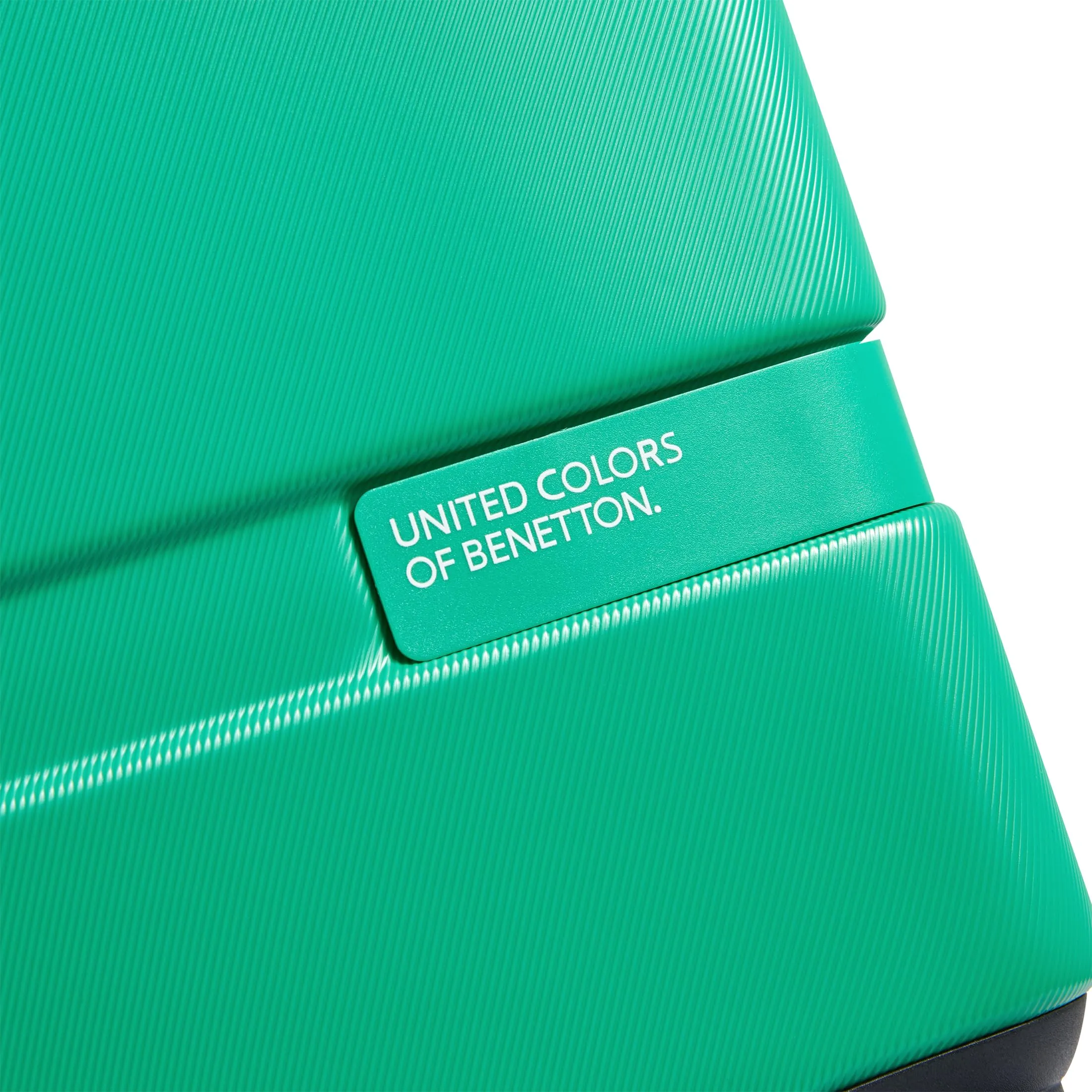 United Colors of Benetton Now Hardside Luggage with Spinner Wheels