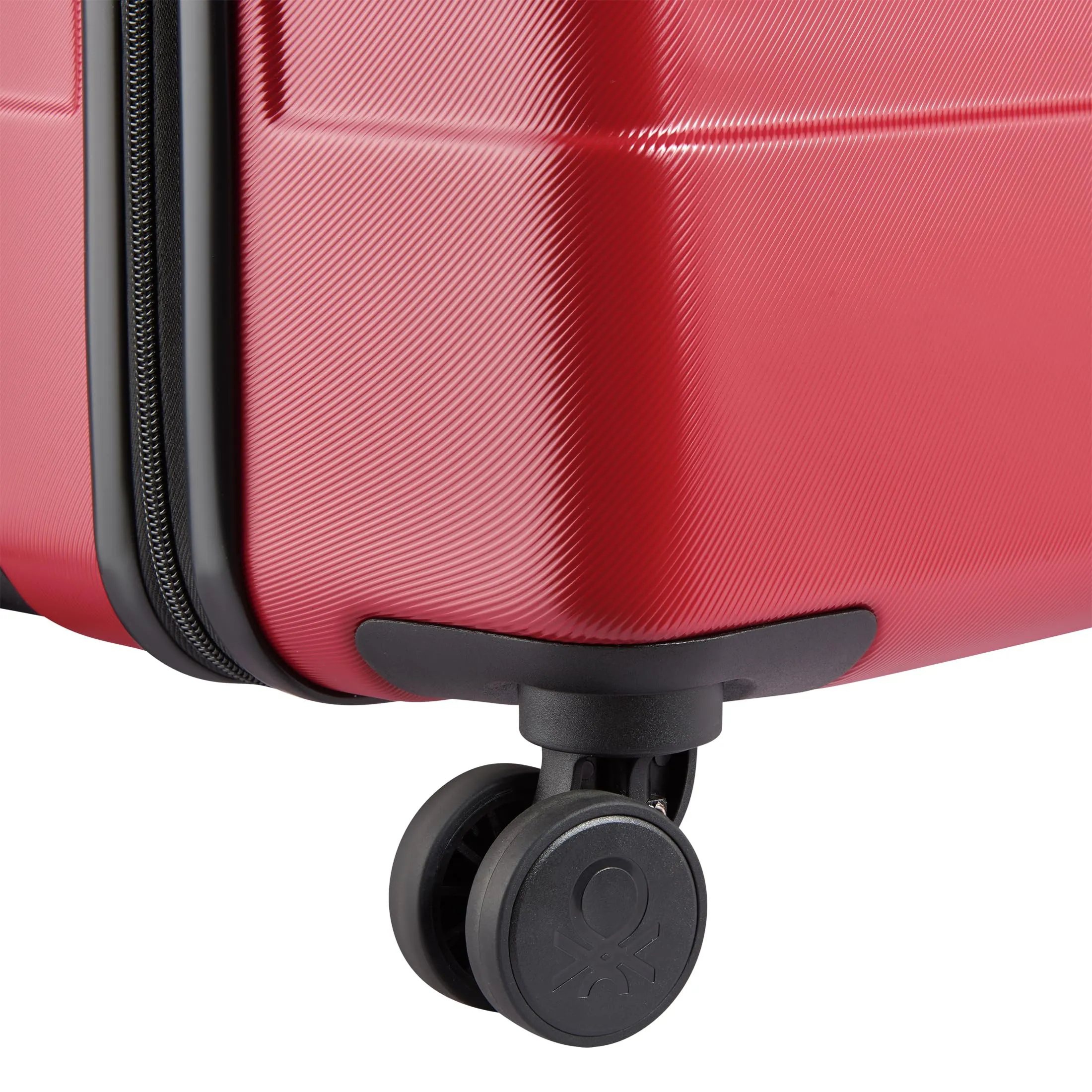 United Colors of Benetton Now Hardside Luggage with Spinner Wheels