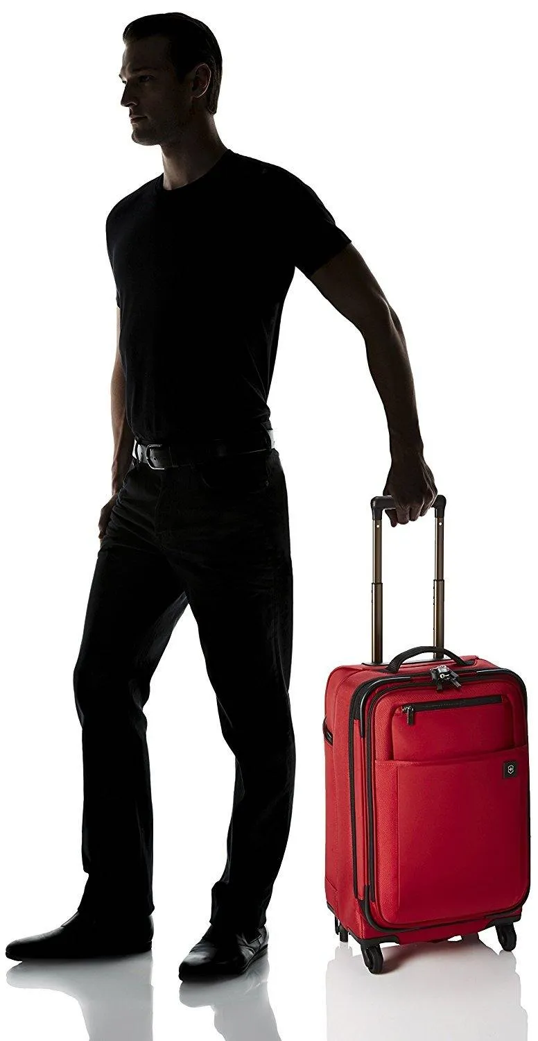 Victorinox Avolve 2.0 20" 4-Wheel Carry-On Luggage
