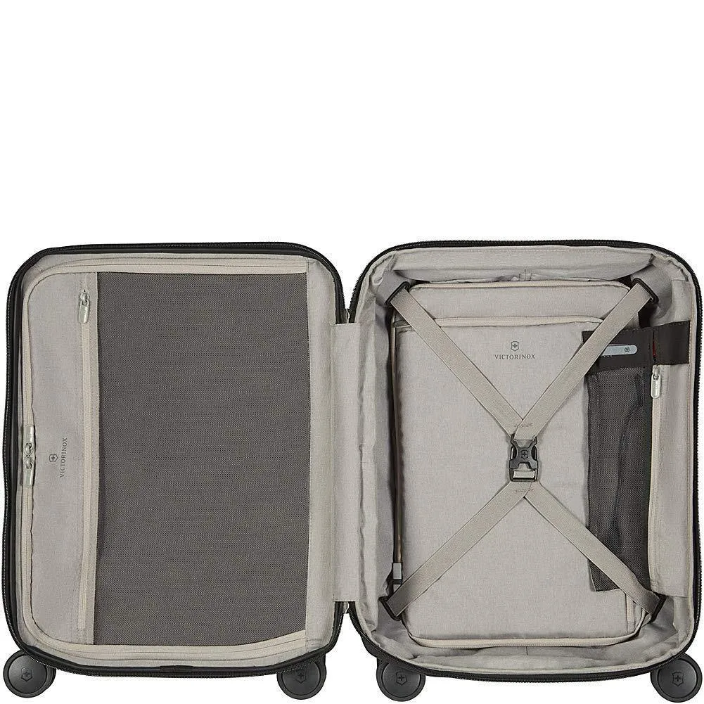 Victorinox Werks Traveler 6.0 Frequent Flyer Global Carry On 4-Wheel Carry-On Luggage