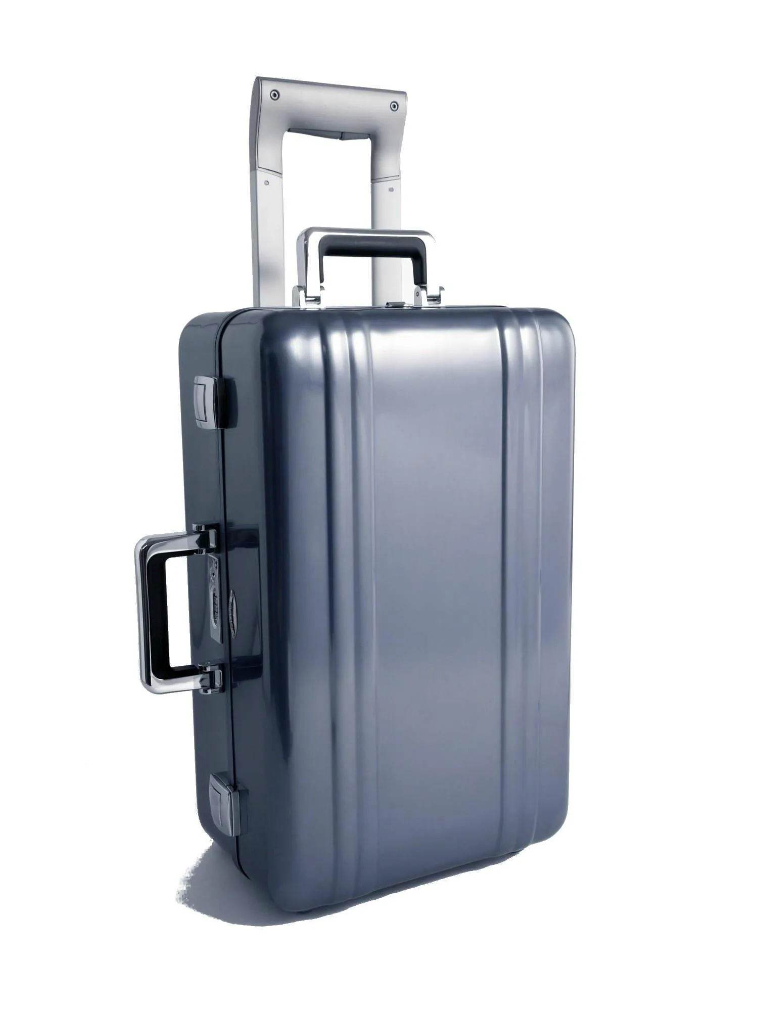 ZERO Halliburton Classic 21in Polished Carry On Suiter Suitcase