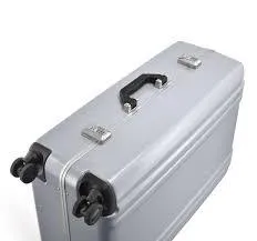 ZERO Halliburton Classic Polycarbonate 2.0 22" 4-Wheel Carry-On Luggage