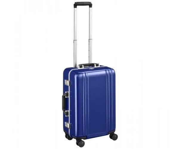 ZERO Halliburton Classic Polycarbonate 2.0 22" 4-Wheel Carry-On Luggage